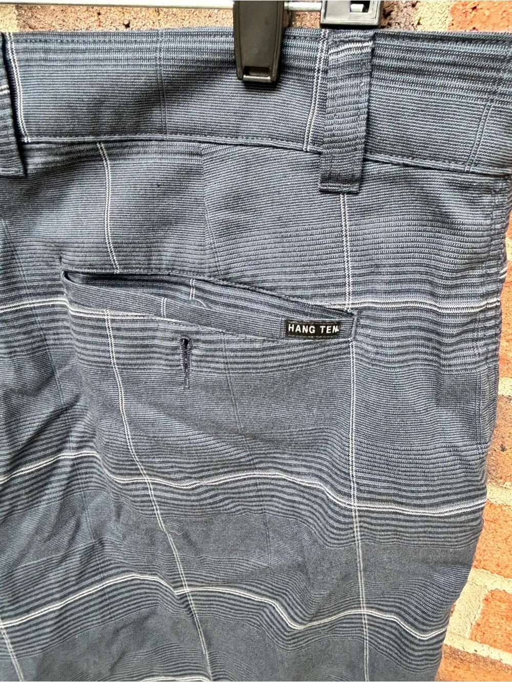 Hang in Ten Men’s Plaid Shorts Size 38 Gray Casual Hybrid Flat Front Quick-dry